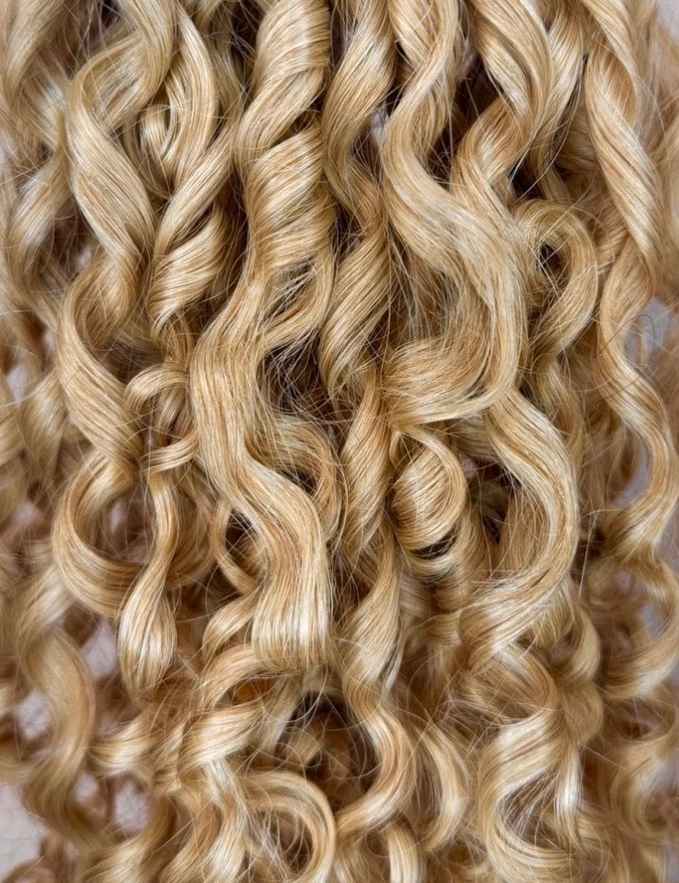 Kinky Curly Seamless clip-ins